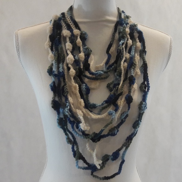 Maxi Collar, Necklace, Handcrafted, Layers - Picture 1 of 1